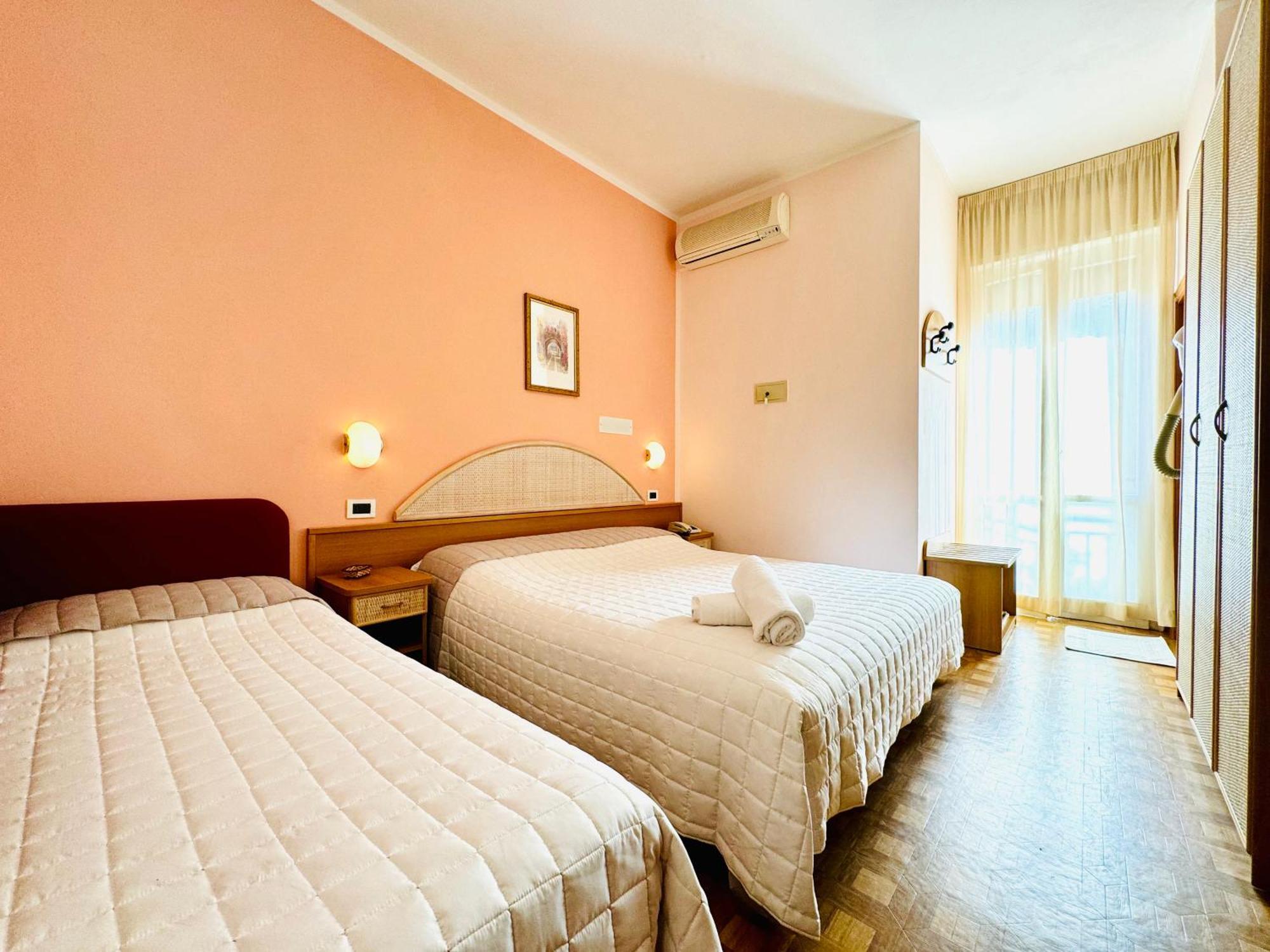 Hotel Villa Grazia Cesenatico Εξωτερικό φωτογραφία