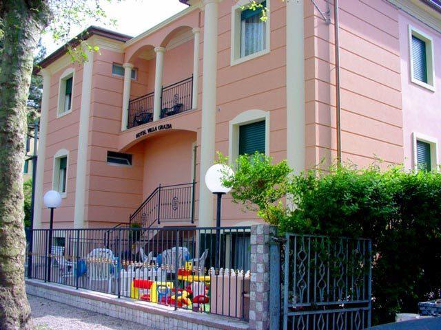 Hotel Villa Grazia Cesenatico Εξωτερικό φωτογραφία